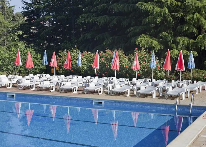 Continental Park Hotell 3*