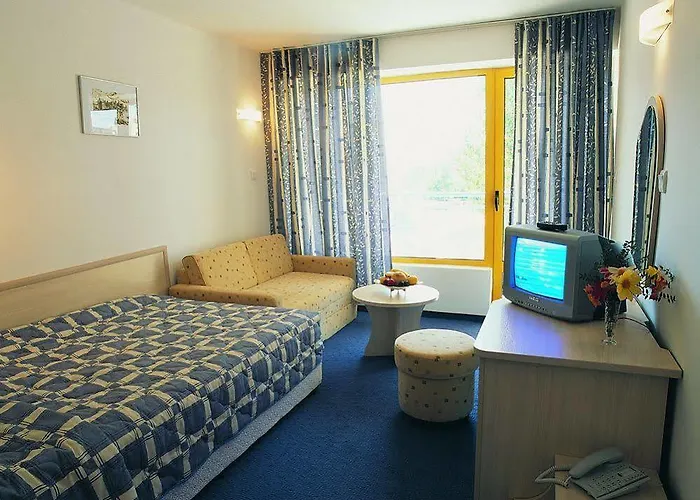 Hotell Continental Park Slăntjev Brjag