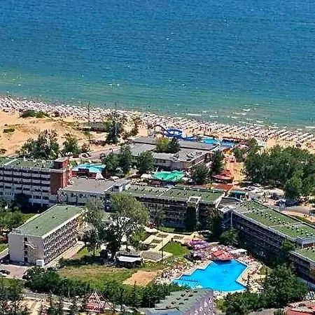 Continental Park 호텔