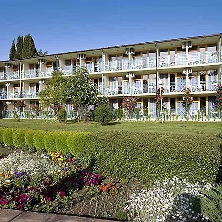 Hotel Continental Park 3*