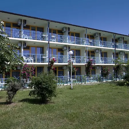 континентал парк 3*