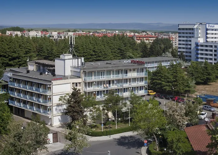 Continental Park Hotell 3*