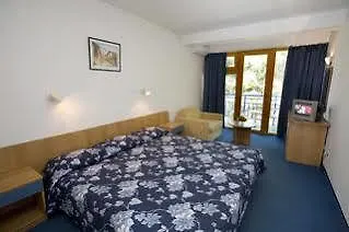 Hotell Continental Park 3*