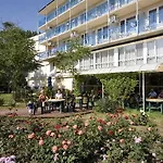 Continental Park Готель Сонячний Берег