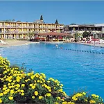 Continental Park 3*