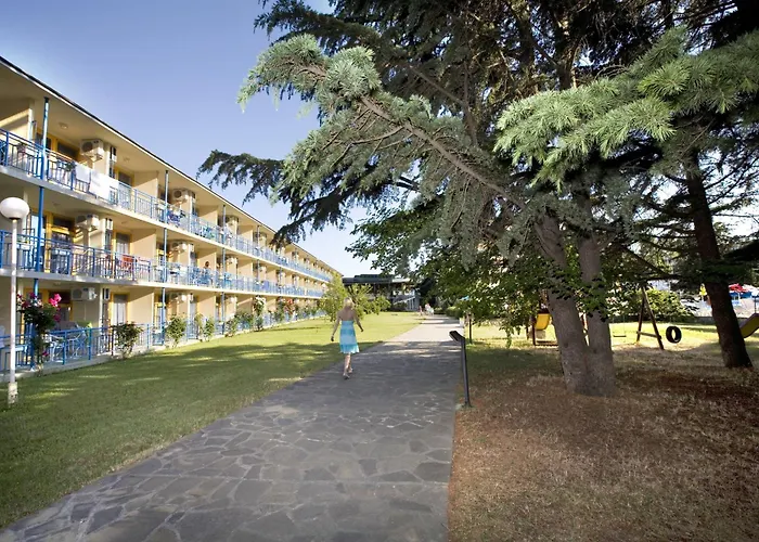 Continental Park Hotel 3*